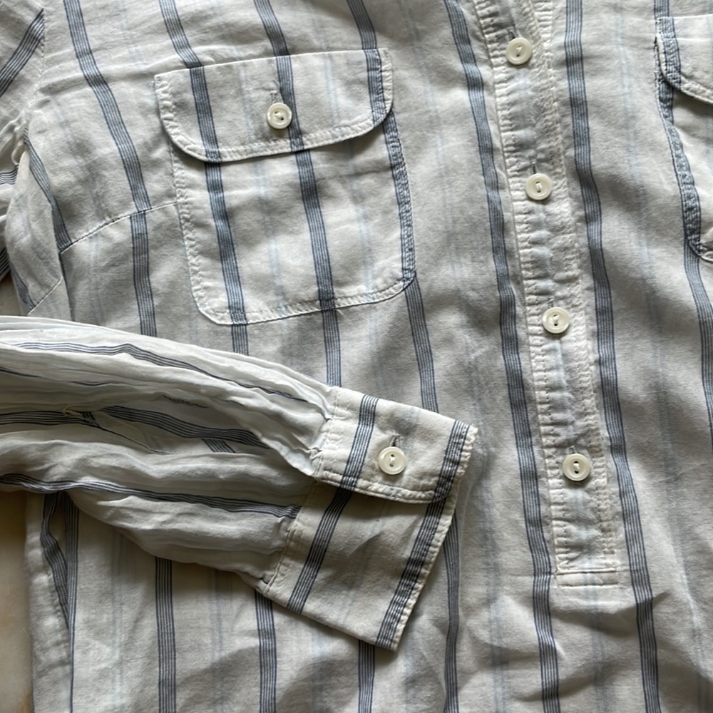 Button Down - Picture 3 of 4